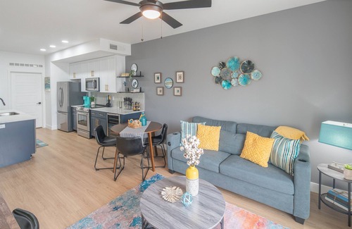 Desert View Village Condo | Golfer's Location⟫ Pool w/Views※King Bed⁂Parking