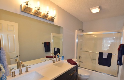 Osage Beach Condo | Golfers Paradise! Simple & Clean - Waterfront - 2 Pools/Sandy Beach