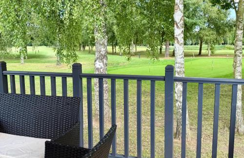 Wisbech Apartment | Golfing & Family Breaks in Luxury Lodge