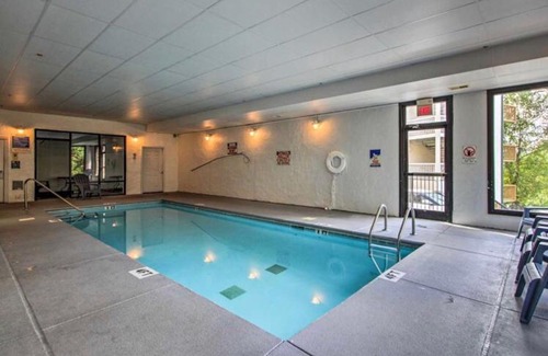 Pigeon Forge Apartment | Golfview Resort 1104