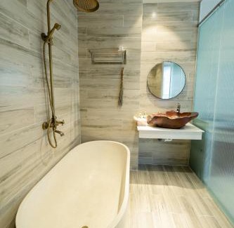 Son Tra Hotel | Gom House by BRIO