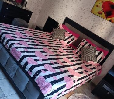 Gambetta Apartment | Gombita
