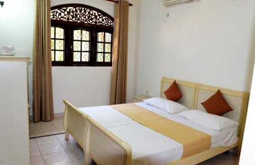 Ragama House | Gondolas Home Stay