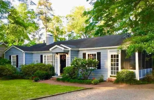 Aiken Cottage | Gone Away Cottage-Lovely Aiken/Horse District