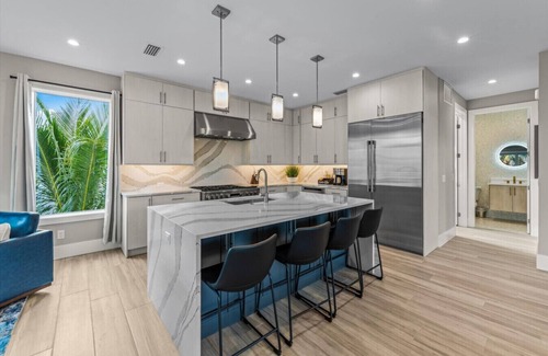 Whitney Beach House | Gone Coastal On Elm - Anna Maria Island