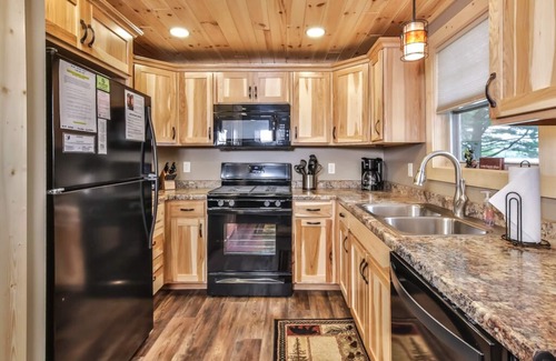 St Germain Cabin | Gone Fish Inn: Remodeled Lakefront Cabin, FREE Wi-Fi & Firewood, No Cleaning Fee