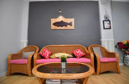 Kuala Selangor Apartment | Gone Fishin' @ Kuala Selangor (2 min to Sky Mirror Jetty)