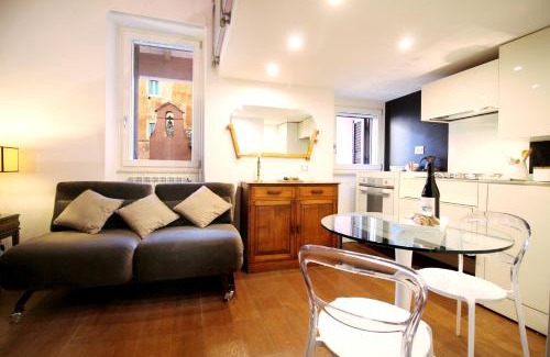Rione V Ponte Apartment | Gonfalone Charming Retreat