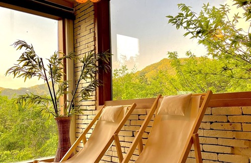 Deokhyeon House | Gongganhoe-eok Private Poolvilla Pension