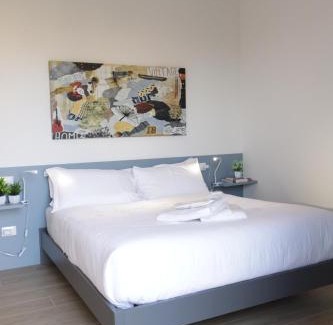 Lorenteggio Apartment | Gonin 58