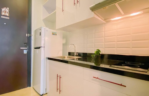 Bendungan Hilir Apartment | Good And Simply 1Br At Sudirman Suites Apartment