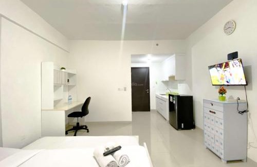 Depok Apartment | Good Deal and Comfortable Studio Park View Condominium Apartment By Travelio