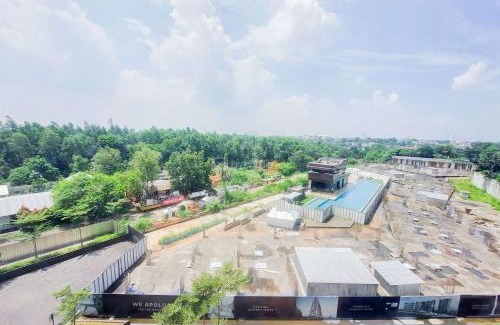 Pamulang Apartment | Good Deal Studio at The Parc South City Apartment By Travelio