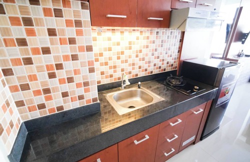 Surabaya Apartment | Good Deals And Comfy Studio At Bale Hinggil Apartment
