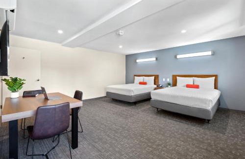 Agoura Hills Hotel | Good Nite Inn Calabasas