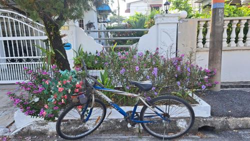 Sungai Puyu House | Good Old Days Butterworth Homestay near Raja Uda