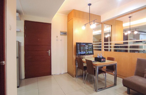 Siwalankerto Apartment | Good Place and Tidy 2BR at High Point Serviced Apartment