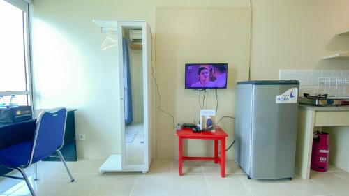 Kayu Putih Apartment | Good Place and Tidy Studio Tifolia Apartment By Travelio
