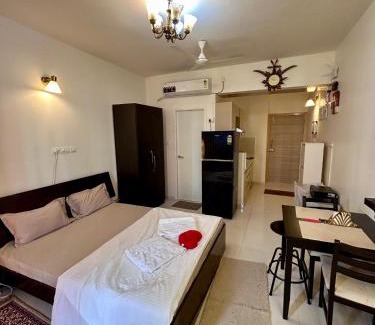 Chicalim Apartment | Good Stay Pool view stylish Studio Apartment,6km from Airport, 307