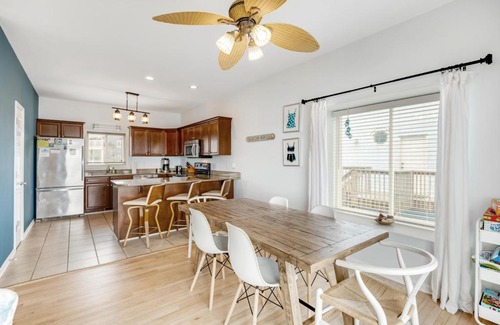 Surf City House | Good Tide-ings