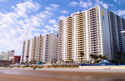 Daytona Beach Condo | Good Times and Tan Lines!