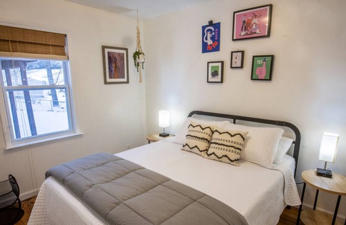 Summerlee House | Good Vibes Bungalow - minutes from NRG National Park & Ace Adventure Park