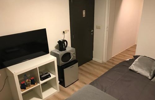 Leuven Hotel | Goodnight Leuven - Self check-in with airco