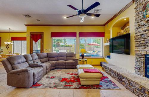 Palm Valley House | Goodyear Greetings