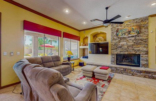 Palm Valley House | Goodyear Greetings