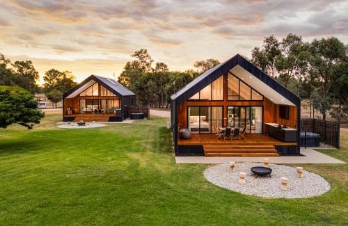 Torrumbarry House | Goolwa River Retreat