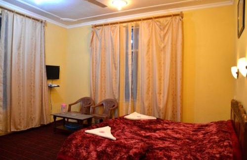 Rajbagh Hotel | Goona residence
