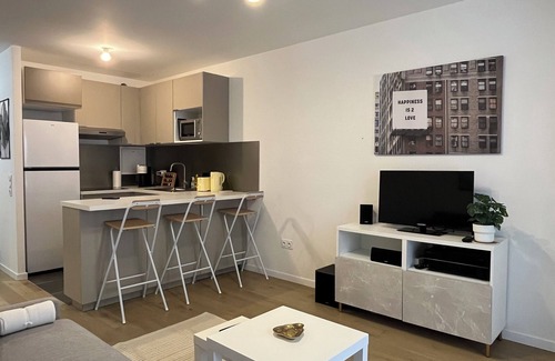 Clichy Apartment | GooodGuest - Cosy Apartment New Bulding Clichy 4PAX