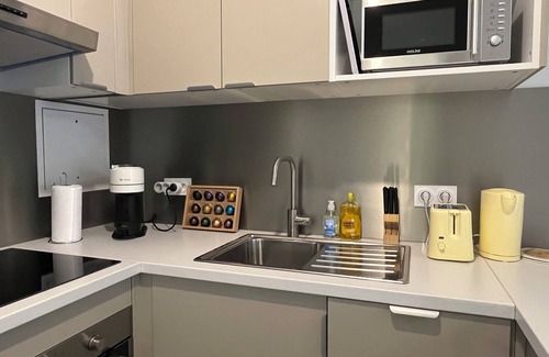 Clichy Apartment | GooodGuest - Cosy Apartment New Bulding Clichy 4PAX