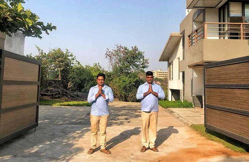 Uttan Villa | Gorai Beach Private Pool Villa 3.5 Bed