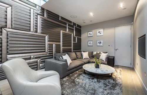 Tel Aviv Promenade Apartment | Gordon Beach Apartment
