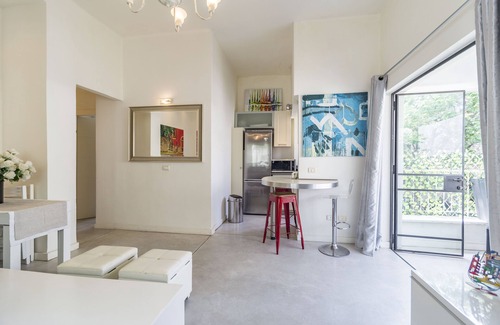 Tel Aviv Promenade Apartment | Gordon Beach Ruppin street Best location