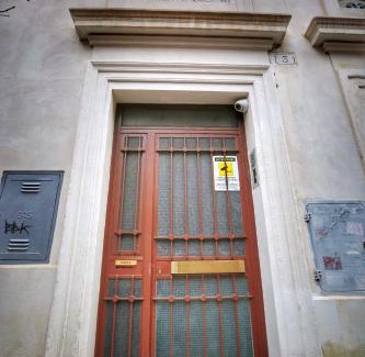 Esquilino Apartment | Gordon's Apartment