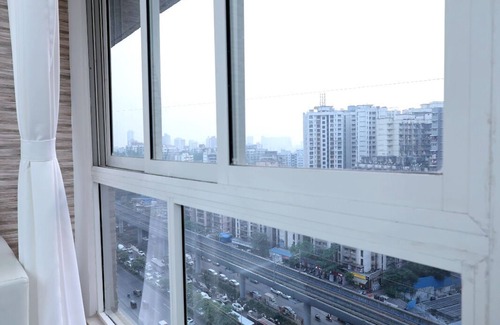 Malad East Apartment | Goregaon Exhibition 2 BHK- Perfect Business Stay