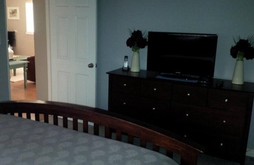 Gorge -Tillicum Area Apartment | Gorge Vista Getaway.A Million Dollar View