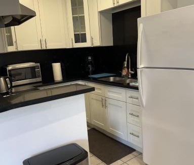 Del Rey Apartment | Gorgeous 1 Bedroom Apartment
