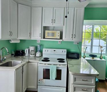 Orange Bay Apartment | Gorgeous 1 Bedroom Gem at 7 Miles Beach Negril Point Village