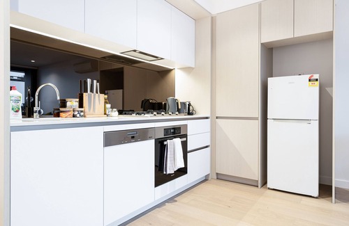 Docklands Apartment | Gorgeous 1B Docklands apt/Amazing view facility #3