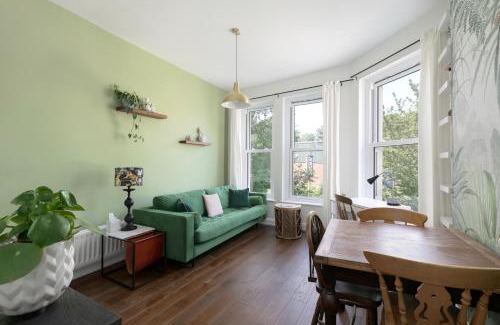 Harringay Apartment | Gorgeous 2 Bed Apartment in North London