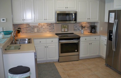Thomas Drive Condo | Gorgeous 2 Bedroom, King Beds; Spectacular Gulf Views; Mo Winter Rates available