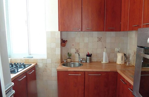 Emek Refaim Apartment | GORGEOUS 2 BEDROOM IN JERUSALEM'S BEST LOCATION - Safety shelter in the building