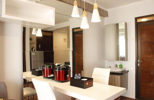 Cimahi Apartment | Gorgeous 2BR Apartment at Gateway Pasteur near Exit Toll By Travelio