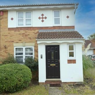Bradley Stoke House | Gorgeous 3 bed house in Bristol