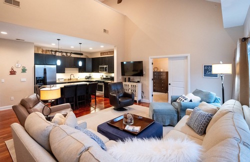 Spring Lake Condo | Gorgeous 3 bedroom, 3 bath Spring Lake Condo