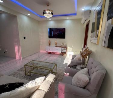 Tenares Apartment | Gorgeous 3 Bedrooms and Two and a half Bathrooms Apt!