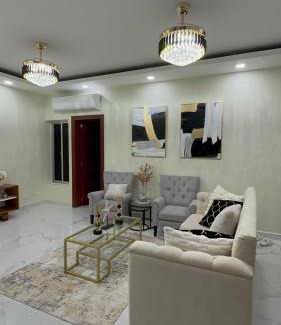 Tenares Apartment | Gorgeous 3 Bedrooms and Two and a half Bathrooms Apt!